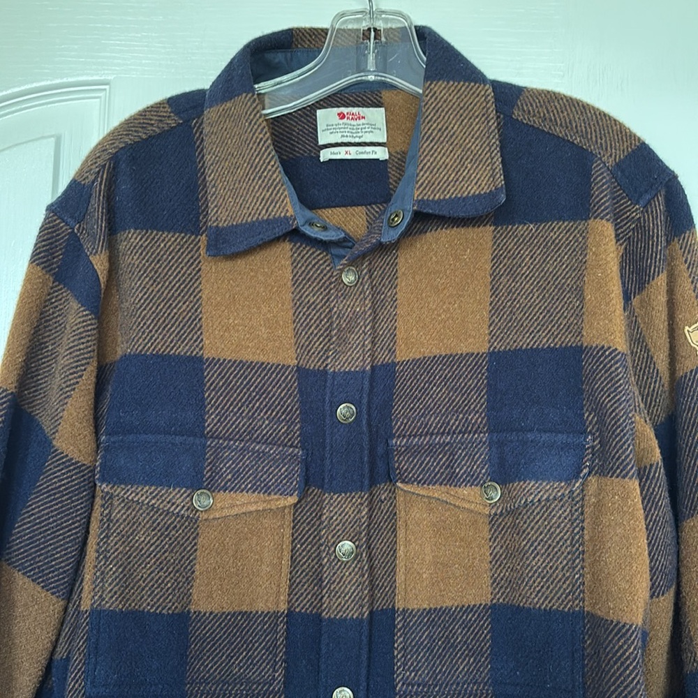Fjallraven Canada Shirt - Picture 2 of 9